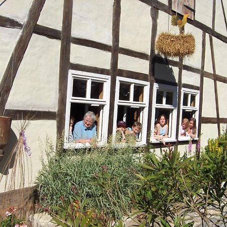 Heuhof-Breitau Heulager Hotell Sontra Exteriör bild